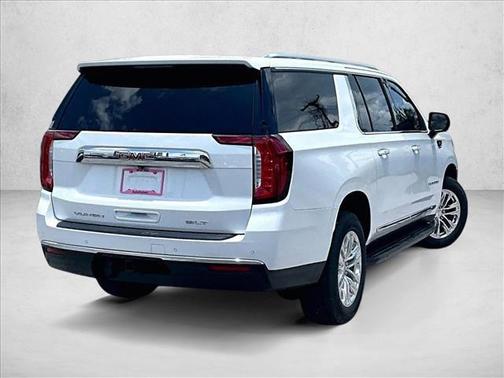 White Frost Tricoat 2021 GMC Yukon XL SLT