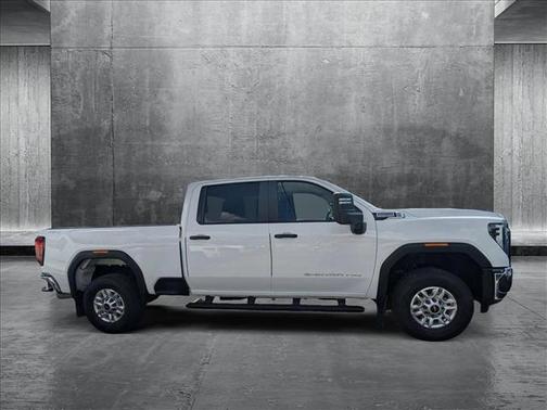 2024 GMC Sierra 2500 Base