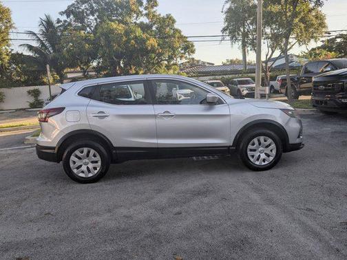 2020 Nissan Rogue Sport S