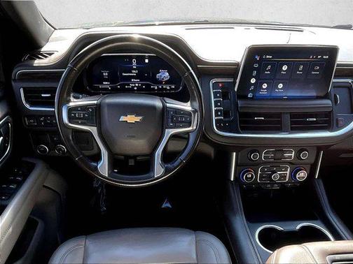 2022 Chevrolet Suburban LT