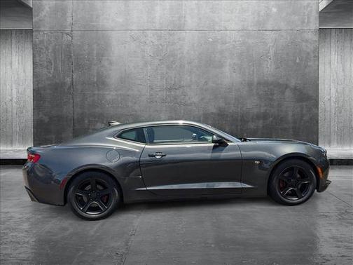 2017 Chevrolet Camaro 2LT