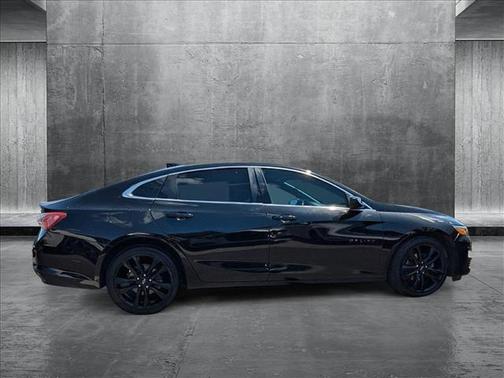 2021 Chevrolet Malibu FWD LT