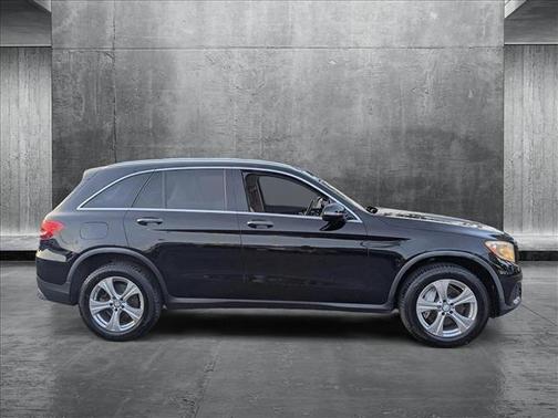 2016 Mercedes-Benz GLC 300 Base