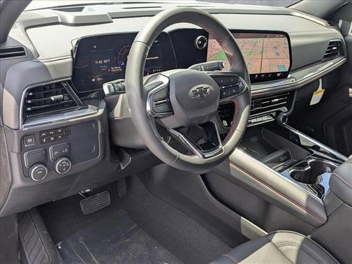 2025 Chevrolet Suburban RST