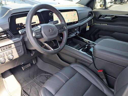 2025 Chevrolet Tahoe 4WD RST