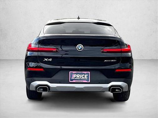 2022 BMW X4 xDrive30i