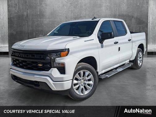 2025 Chevrolet Silverado 1500 Custom