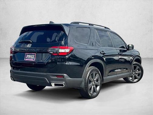 2025 Honda Pilot Sport