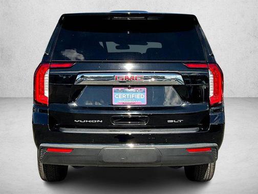 2022 GMC Yukon XL SLT