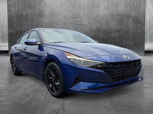 2021 Hyundai ELANTRA SEL