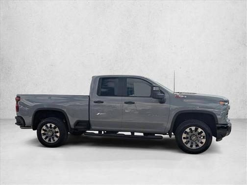 2025 Chevrolet Silverado 2500 Custom