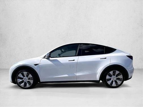 2021 Tesla Model Y Standard Range Rear-Wheel Drive