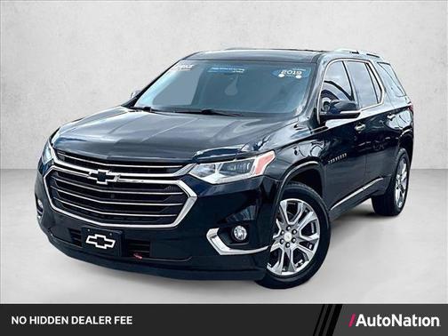 Mosaic Black Metallic 2019 Chevrolet Traverse Premier