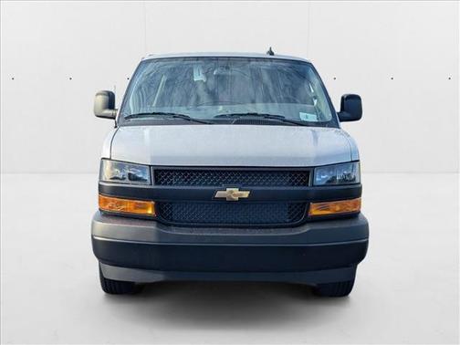 2025 Chevrolet Express 2500 RWD 2500 Regular Wheelbase WT