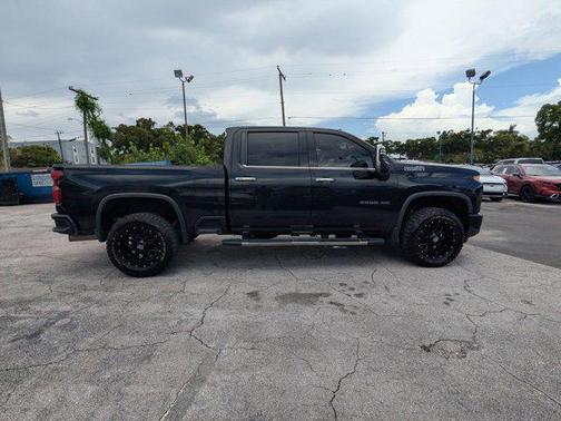 2021 Chevrolet Silverado 2500 High Country