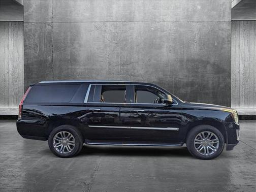 2019 Cadillac Escalade ESV Standard