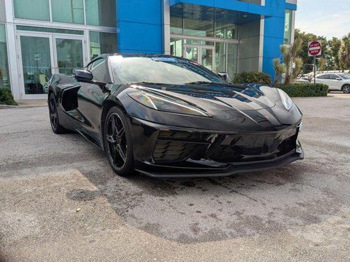 2025 Chevrolet Corvette Stingray w/1LT