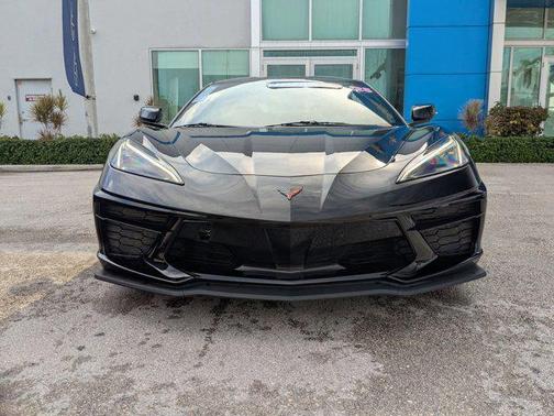 2025 Chevrolet Corvette Stingray w/1LT