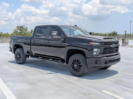 2025 Chevrolet Silverado 2500 Custom