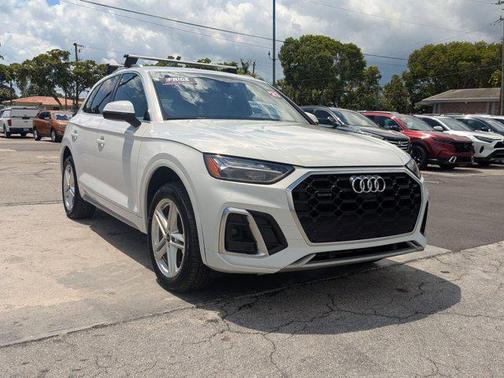 2021 Audi Q5 Premium Plus 55 TFSI e quattro S tronic
