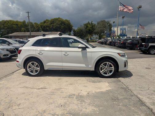 2021 Audi Q5 Premium Plus 55 TFSI e quattro S tronic