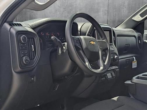 2025 Chevrolet Silverado 2500 Custom