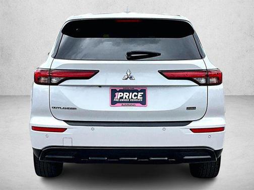 2022 Mitsubishi Outlander Black Edition S-AWC