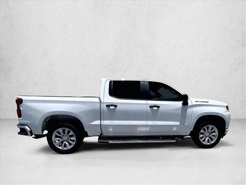 Summit White 2022 Chevrolet Silverado 1500 Limited Custom