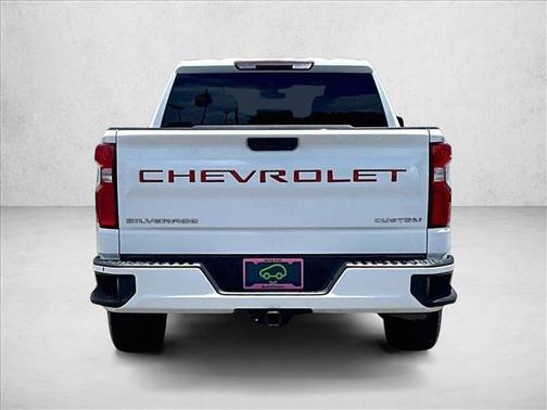 Summit White 2022 Chevrolet Silverado 1500 Limited Custom