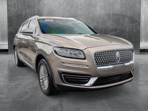 2019 Lincoln Nautilus Standard