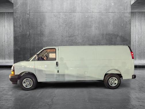 2025 Chevrolet Express 2500 RWD 2500 Extended Wheelbase WT