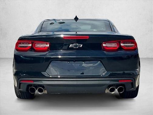 2021 Chevrolet Camaro RWD Coupe LT1