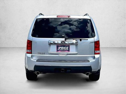 Alabaster Silver Metallic 2011 Honda Pilot EX-L