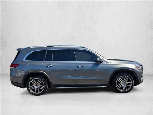 2022 Mercedes-Benz GLS 450 4MATIC