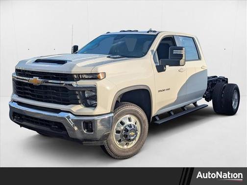 2025 Chevrolet Silverado 3500 LT
