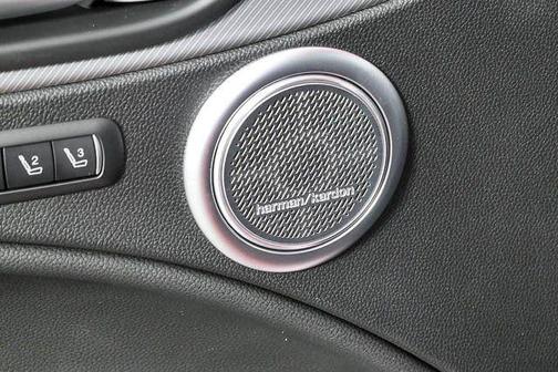 Rosso 2026 Alfa Romeo Stelvio Base