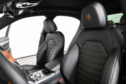 2025 Alfa Romeo Stelvio Base