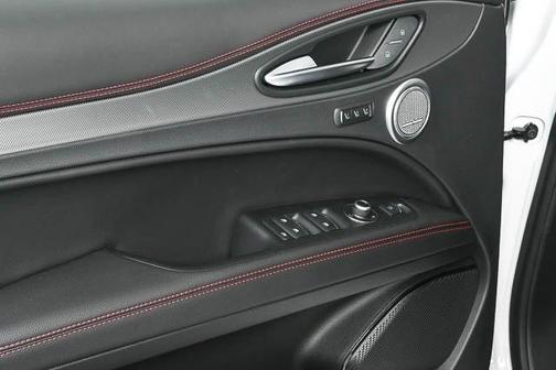 2025 Alfa Romeo Stelvio Special Edition