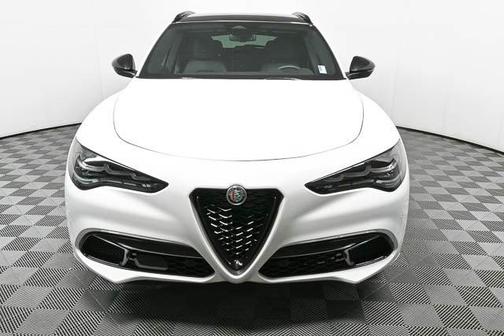2025 Alfa Romeo Stelvio Special Edition