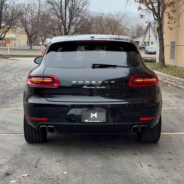 2015 Porsche Macan Turbo