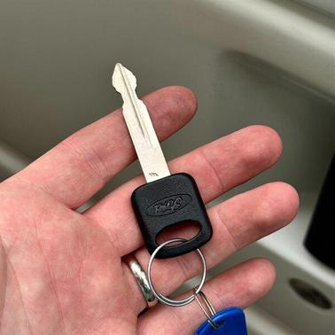 2010 Ford E350 Super Duty XL