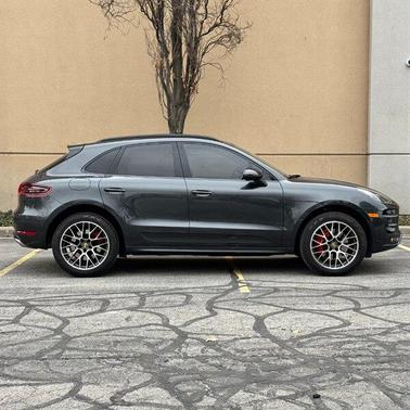 2018 Porsche Macan Turbo w/Performance Package
