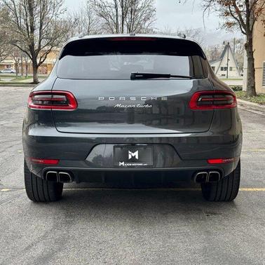 2018 Porsche Macan Turbo w/Performance Package