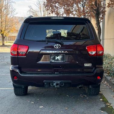 2016 Toyota Sequoia SR5