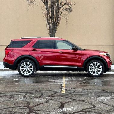 2024 Ford Explorer Platinum
