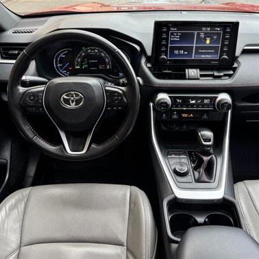 2021 Toyota RAV4 Prime SE