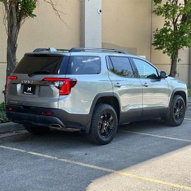 2023 GMC Acadia AWD AT4