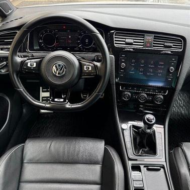 2019 Volkswagen Golf R 2.0T Manual