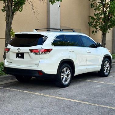 Blizzard Pearl 2015 Toyota Highlander XLE