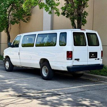 Oxford White Clearcoat 2009 Ford E350 Super Duty XL Wagon